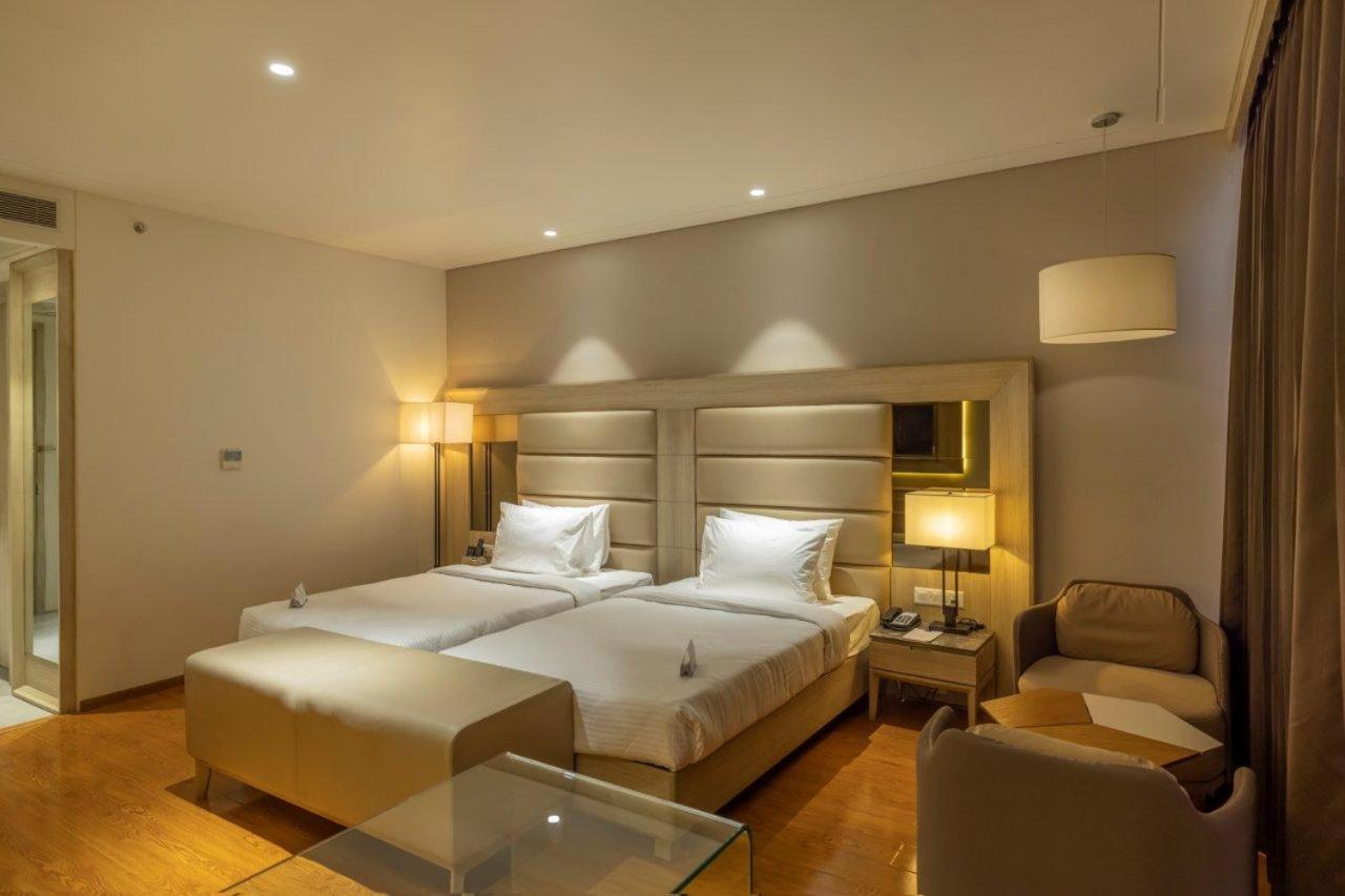 Sarovar Portico Morbi Dış mekan fotoğraf