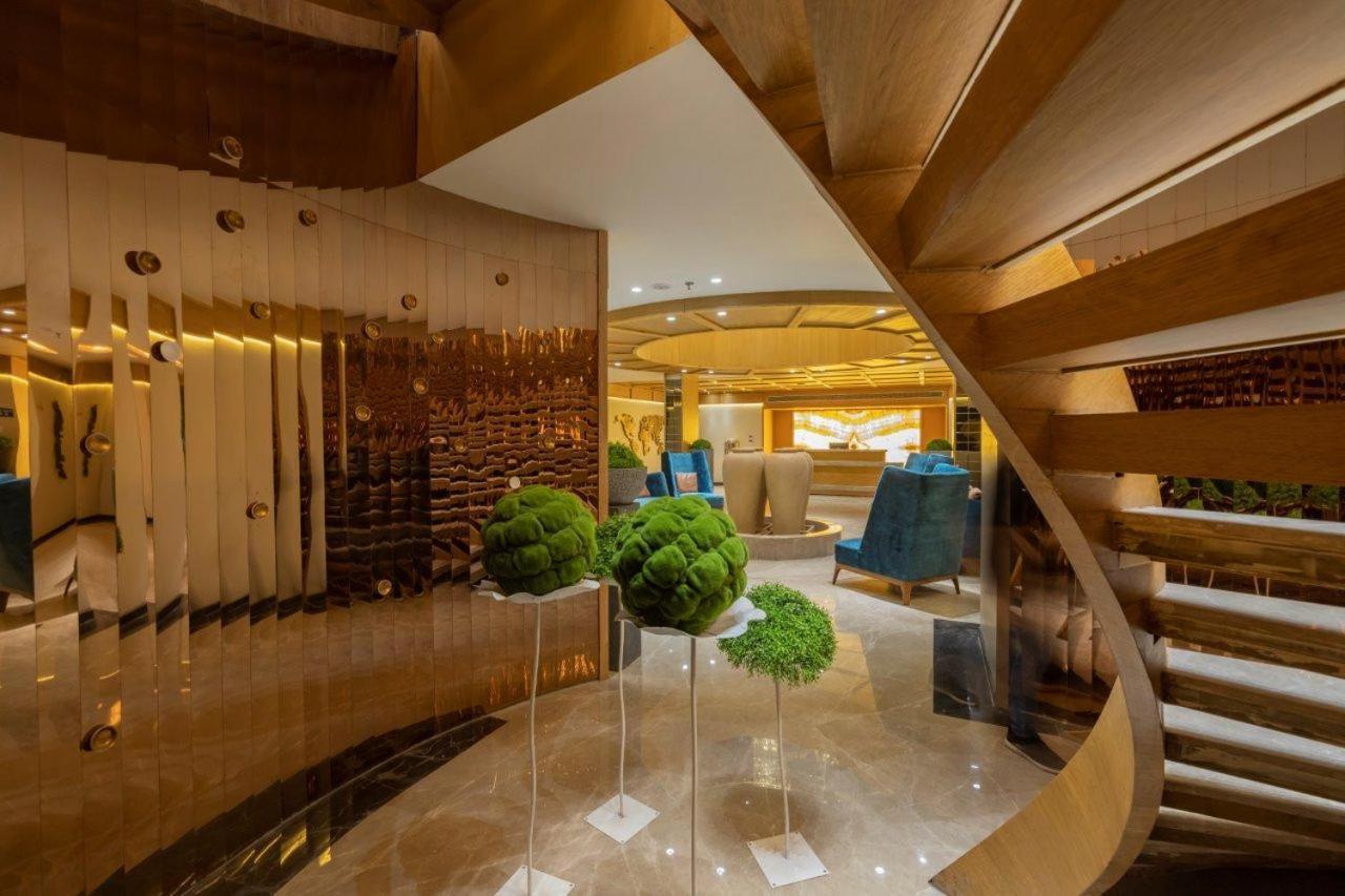 Sarovar Portico Morbi Dış mekan fotoğraf
