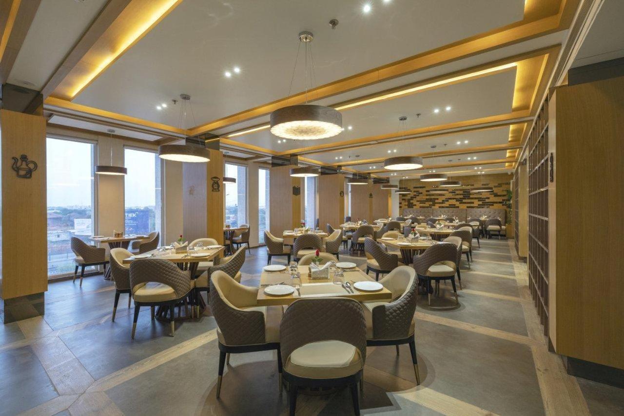 Sarovar Portico Morbi Dış mekan fotoğraf