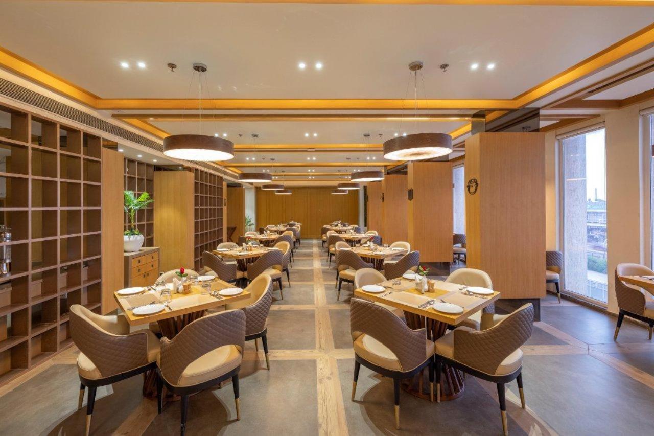 Sarovar Portico Morbi Dış mekan fotoğraf