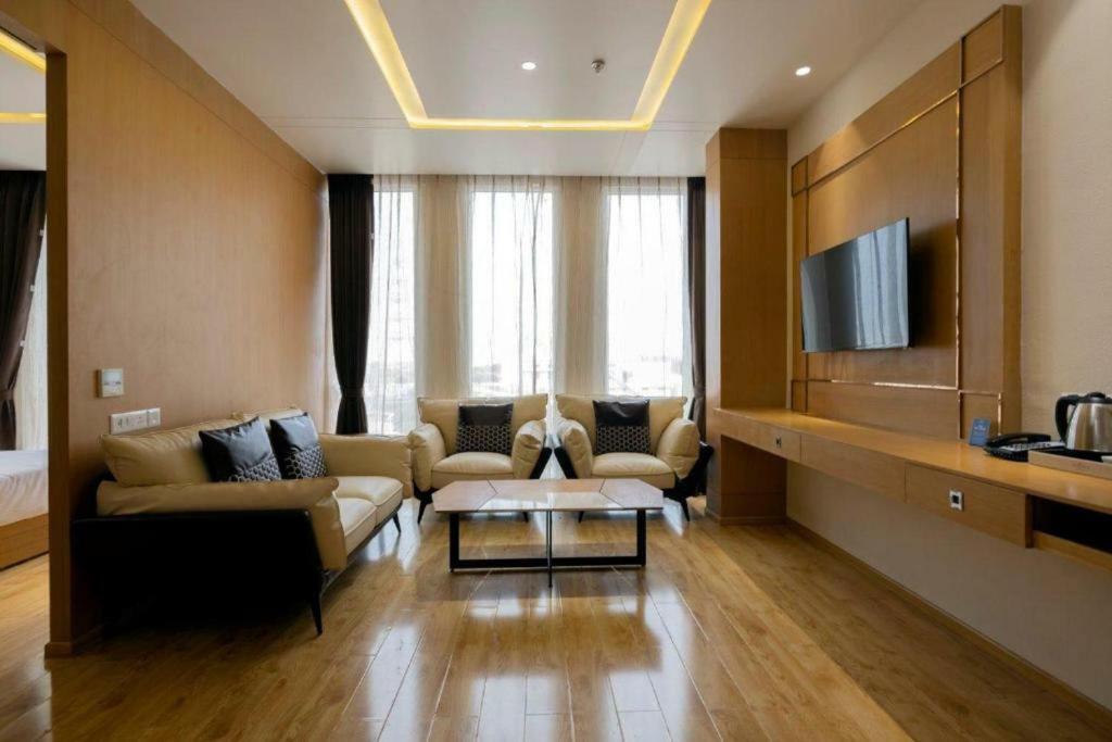 Sarovar Portico Morbi Dış mekan fotoğraf