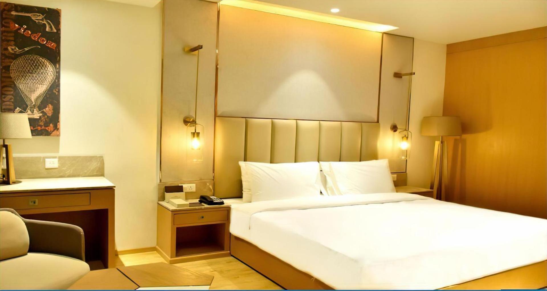 Sarovar Portico Morbi Dış mekan fotoğraf